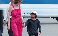 Angelina Jolie và các con đã rời Việt Nam đi Hàn Quốc